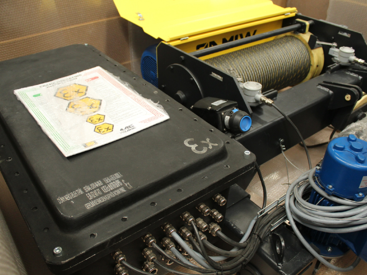 Electrical panel installed on Wimac trolley